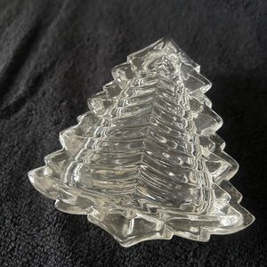 A beautiful Graham Christmas Tree box